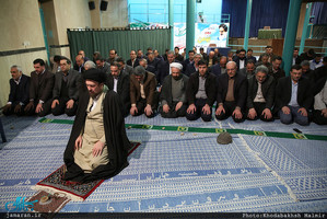 دیدار استاندار و جمعی از مدیران استان تهران با سید حسن خمینی