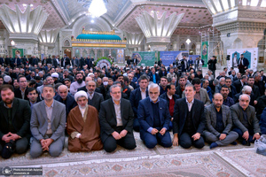 تجدید میثاق رییس دانشگاه آزاد اسلامی با آرمان های حضرت امام خمینی