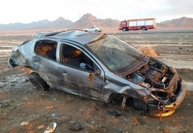 واژگونی خودرو در جاده انارک به چوپانان یک کشته داشت