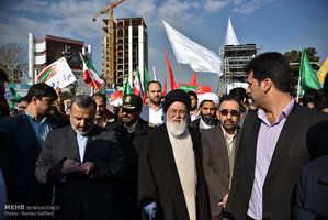 تجمع و راهپیمایی مردمی در اعتراض به آشوب های اخیر در استان ها 