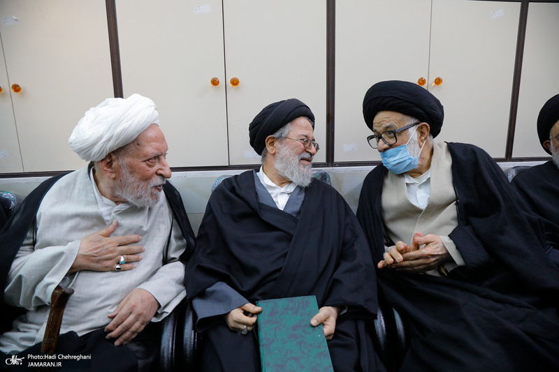 مراسم ختم همسر شهید آیت الله سید مصطفی خمینی (ره) -1