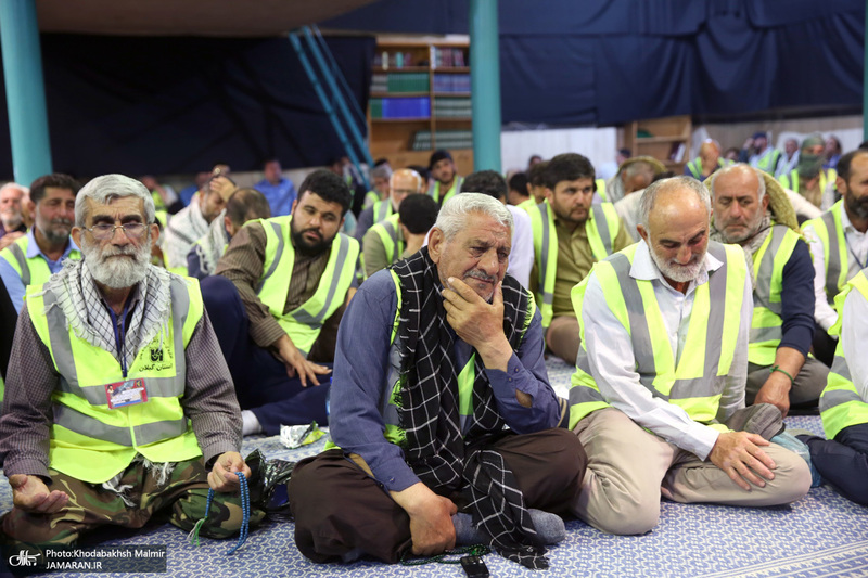 تجدید میثاق کاروان پیاده روی استان گیلان با آرمان های امام راحل