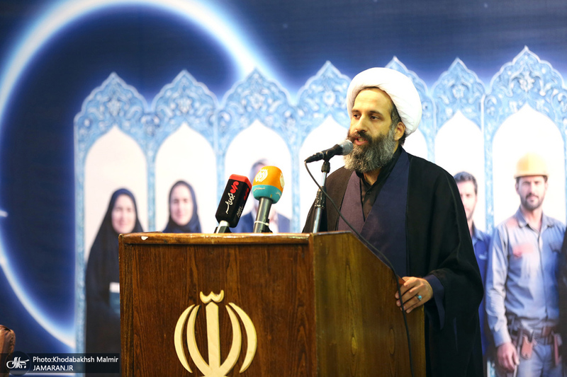 مراسم تجدید بیعت جهادگران با رهبر انقلاب در حسینیه جماران