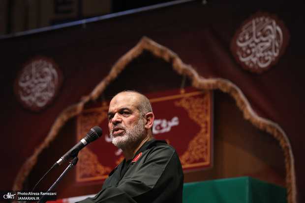 سرلشکر وحیدی: سپاه و سایر نیروهای مسلح، پاسدار حرمت خون شهدای کوهستک و دیگر شهدای اقتدار ایران اسلامی هستند/ خون پاک شهدای مظلوم هرگز بی حساب نخواهد ماند