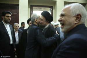 حاشیه تجدیدمیثاق رئیس جمهور و اعضای دولت با آرمان‌های بنیانگذار جمهوری اسلامی ایران