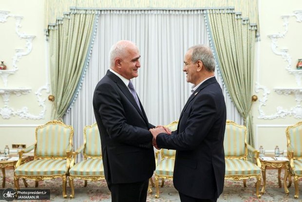 واکنش مقام آذربایجانی به شایعات پس از جنگ 12 روزه در دیدار با پزشکیان