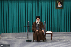 دیدار جمعی از رأی اولی‌ها و خانواده‌های شهدا با رهبر معظم انقلاب
