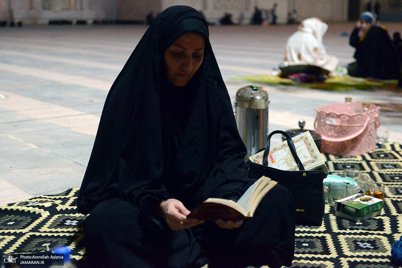 احیای شب بیست و یکم ماه مبارک رمضان در حرم مطهر امام خمینی (س) -2