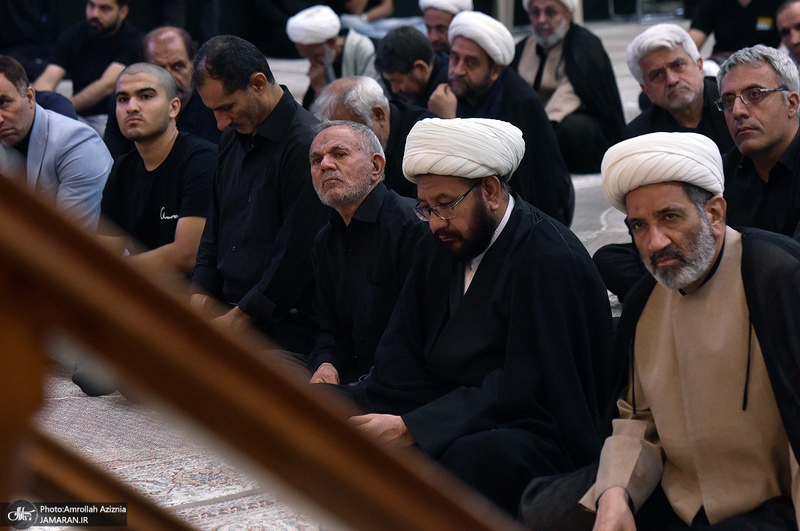 چهارمین شب عزاداری حضرت اباعبدالله الحسین (ع) در حرم امام خمینی
