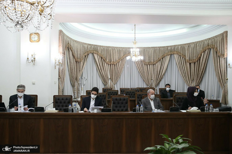 بررسی راهکار‌های اجرای سیاست‌های کلی نظام قانون گذاری 