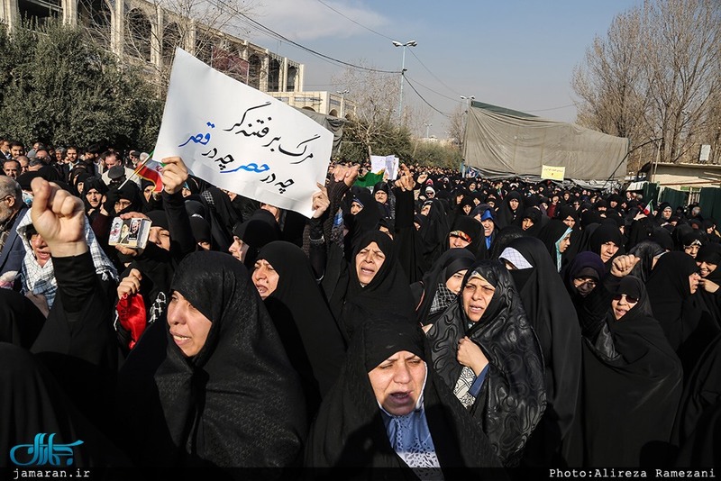 راهپیمایی نمازگزاران تهران در محکومیت اغتشاشات اخیر