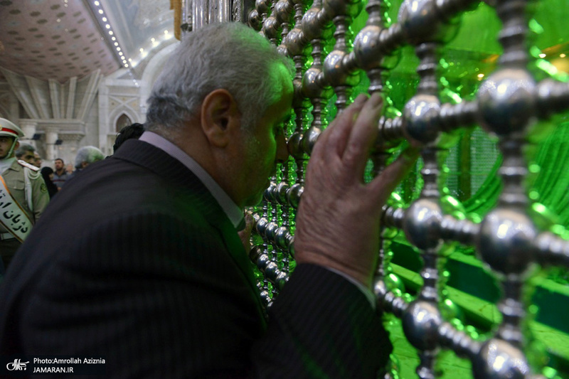 تجدید میثاق مدیرکل و کارکنان بنیاد شهید و امور ایثارگران تهران بزرگ با آرمان های حضرت امام(س)