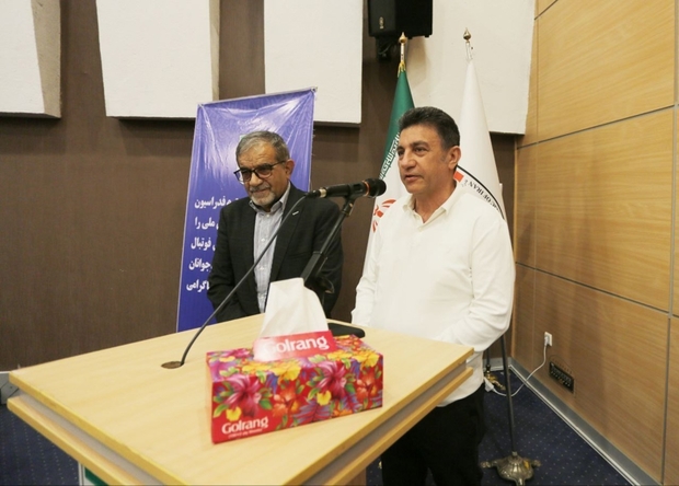 قلعه نویی برای نوجوانان از سیتی، رونالدو، فرگوسن و تیم ملی برزیل گفت!