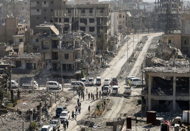 درگیری شدید افراد مسلح ناشناس با همپیمانان آمریکا در الرقه/عصبانیت شدید گروه های مسلح سوری از کمک 100 میلیون دلاری عربستان به کردها/ رایزنی رهبران روسیه و آلمان درباره سوریه