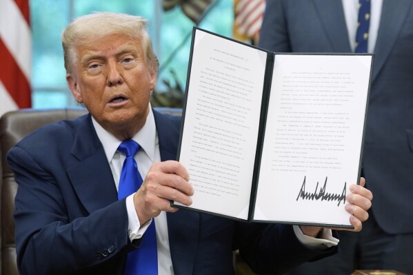 ایران و انقلاب هسته‌ای دونالد ترامپ/ آیا درهای ایران بر روی سرمایه‌گذاران آمریکایی باز خواهدشد؟