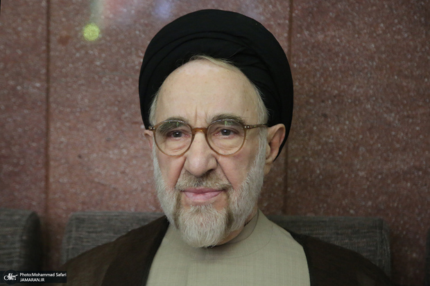 سید محمد خاتمی: حقوق زنان، چیزی نیست که ما مردان منت بگذاریم و به آنها بدهیم