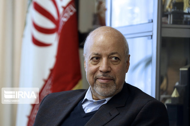 استاندار اصفهان از حضور حماسی مردم در انتخابات تشکر کرد