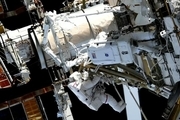 گیر افتادن فضانورد ناسا هنگام پیاده‌روی فضایی!