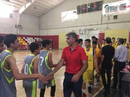 صعود تیم های تهران و سمنان به مرحله نهایی رقابت های بسکتبال نوجوانان کشور