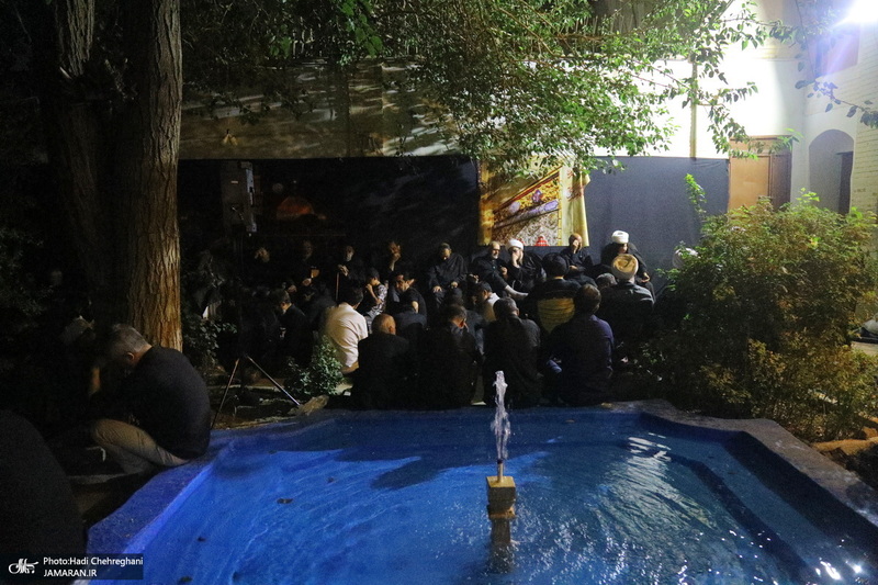 مراسم عزاداری دهه اول ماه صفر در بیت مرحوم آیت الله شاه آبادی‎