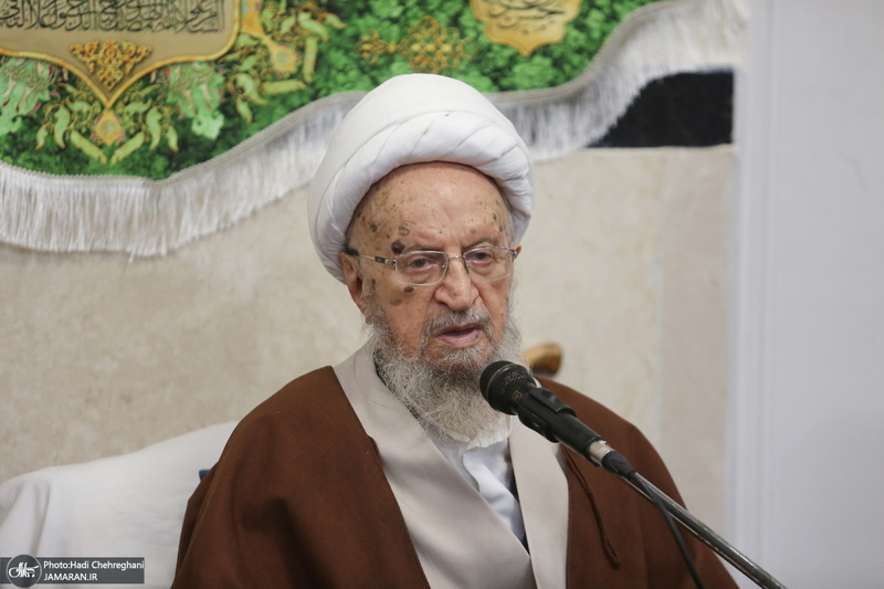 عمامه گذاری طلاب در روز عید مبعث توسط مراجع عظام تقلید‎‎