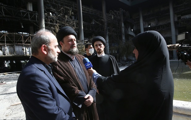 رہبر معظم انقلاب اسلامی کا وجود خدا کی نعمتوں میں سے ایک ہے