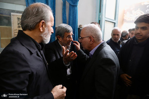 مراسم ختم خواهر محمود احمدی نژاد