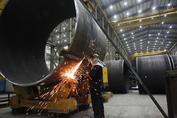 قم در مسیر استفاده از صنایع پیشرفته و کم آب بر حرکت می کند