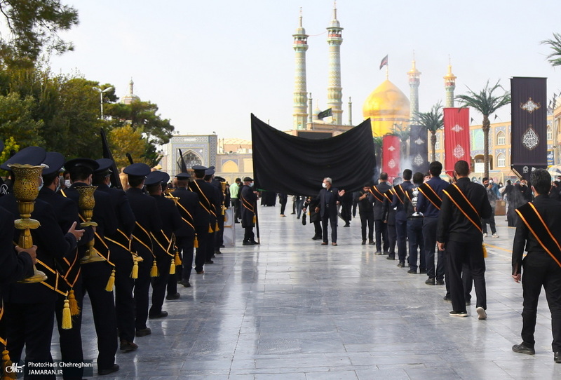 عزاداری خادمین حرم کریمه اهل بیت در روز شهادت امام رضا(ع)
