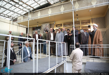 بازدید جمعی از موکب داران شاخص عراق از بیت امام خمینی درجماران