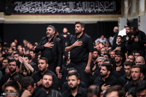 مراسم شام غریبان سید و سالار شهیدان در حسینیه امام خمینی