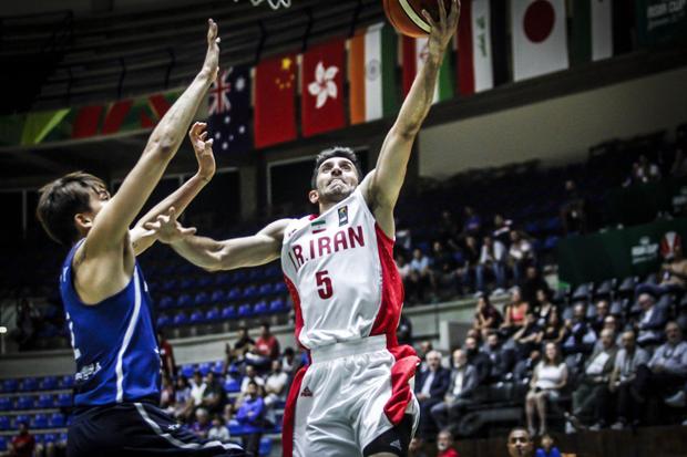 مشایخی: حضور هواداران در آزادی، به بردن قطر کمک کرد/ از عراق انتقام می گیریم