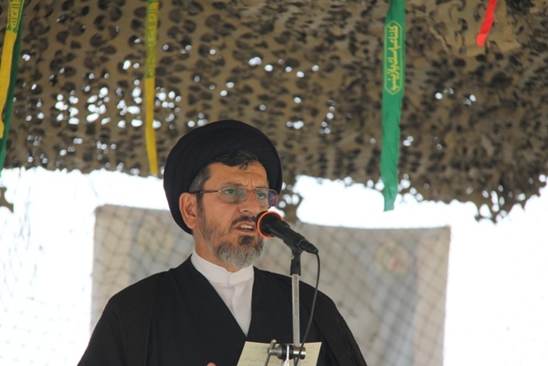 امام جمعه دزفول:دفاع مقدس با الهام از مکتب امام حسین(ع) به پیروزی رسید