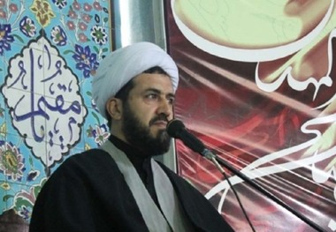 امام جمعه ملایر: فتنه های آمریکا پایان ندارد