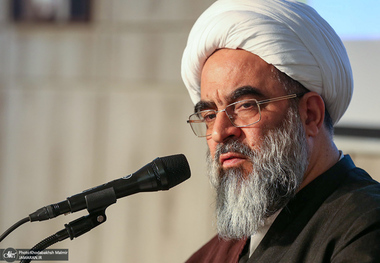 ناگفته های آیت الله محمد جواد فاضل لنکرانی در برنامه «حضور» این هفته 