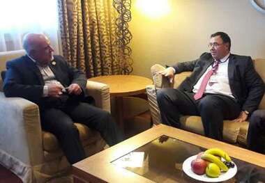 مدیرعامل توتال با وزیر نفت ایران دیدار کرد