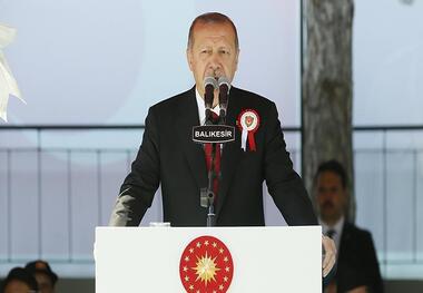 درخواست اردوغان از مردم ترکیه: دلار را کنار بگذارید و به پول خودمان روی بیاورید