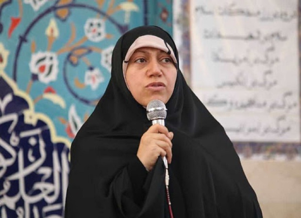 محمدبیگی: اینکه می‌گویند زن باید ۲ سال از زوجه‌اش جدا زندگی کند تا بتواند طلاق بگیرد، آیا خود این آموزش طلاق نیست؛ آیا این فسادزا نیست؟