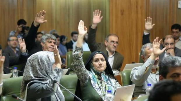 شورای شهر تهران تا پایان سال 38 علنی جلسه خواهد داشت