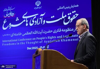 پزشکیان: کتمان نمی‌کنیم؛ در برابر مردم قصورهای زیادی داشته‌ایم/ حاکمان نباید نگاه بالا به پایین به مردم داشته باشند/ گفتار و رفتار ما ناتراز است/ نباید مردم از سیستم ما ناراضی باشند/ مردم در جنگ ۱۲ روزه حق خود را ادا کردند