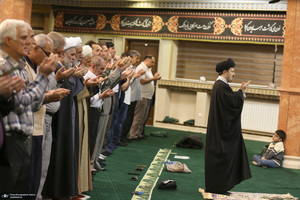 نماز عید سعید فطر در حسینیه شماره 2 جماران