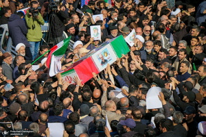 مراسم تشییع و خاکسپاری شهیدان لاریجانی در حرم مطهر حضرت معصومه (س)