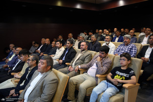 دیدار مسئولین هیت های مذهبی اتباع استان تهران با سید حسن خمینی