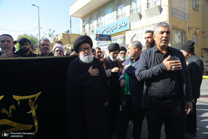 دسته عزاداری روز شهادت حضرت زهرا (س) با حضور آیت الله العظمی وحید خراسانی
