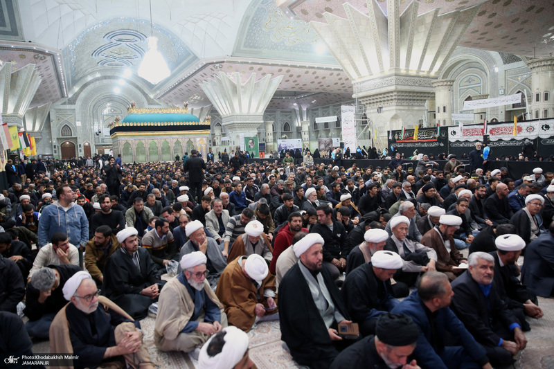 مراسم عزاداری شب شهادت حضرت زهرا(س) در حرم امام خمینی(ره) برگزار شد