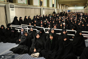 دیدار مسئولان نظام و میهمانان کنفرانس وحدت اسلامى‌ با رهبر معظم انقلاب