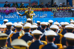 مراسم رژه روز ارتش در جوار حرم مطهر امام خمینی (س) -1