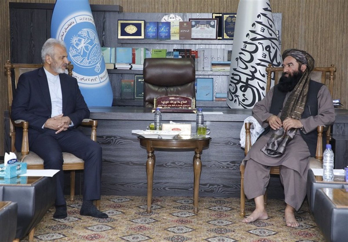 طالبان: روابط افغانستان و ایران تاریخی و مبتنی بر اعتماد متقابل است/ وزیر امور مرزها، اقوام و قبایل حکومت طالبان خواستار رعایت موازین اسلامی و بین‌المللی در برخورد با افغان‌های مقیم ایران شد