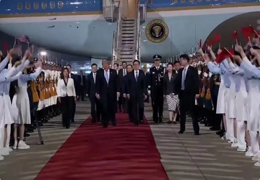   ترامپ وارد پکن شد