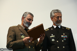 مراسم تجلیل از پرستاران و دانشجویان نمونه دانشکده پرستاری دانشگاه علوم پزشکی ارتش